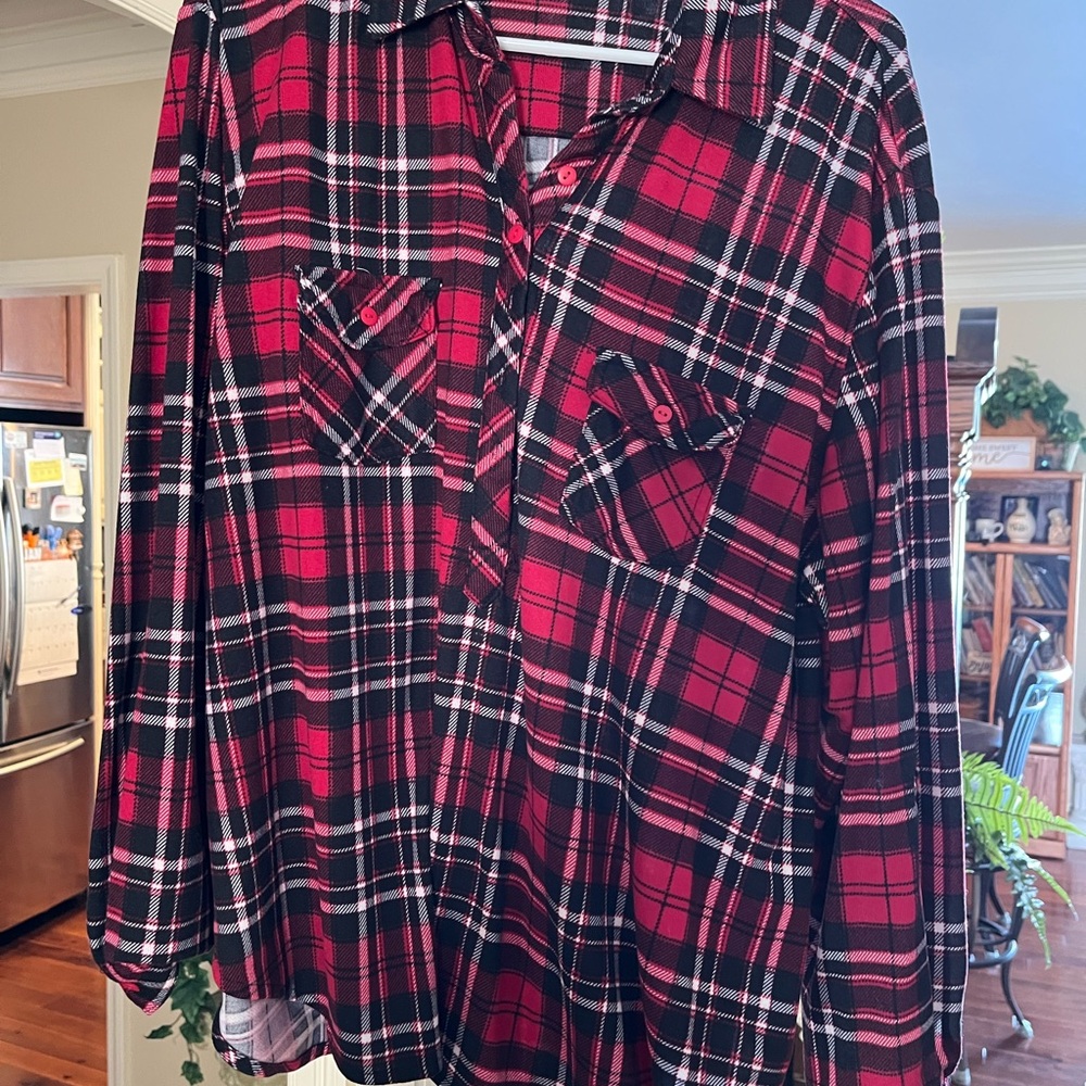 Plaid Women's Skirt - Red and Black